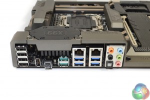 rear-IO