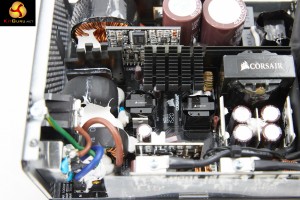 AS7V2808