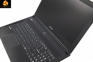 AS7V3073