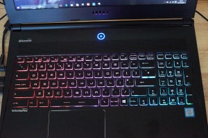 AS7V3100