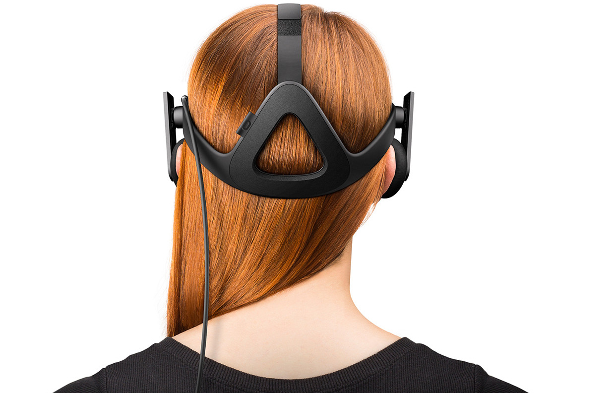 oculus_vr_virtual_reality_oculus_rift_game_gamer_redhead_gal_unimpressed