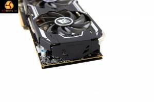 AS7V4005