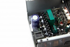 AS7V4203