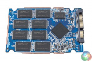 AS7V4784