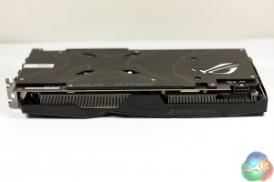 L1000438