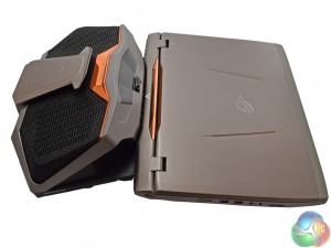 docked-laptop